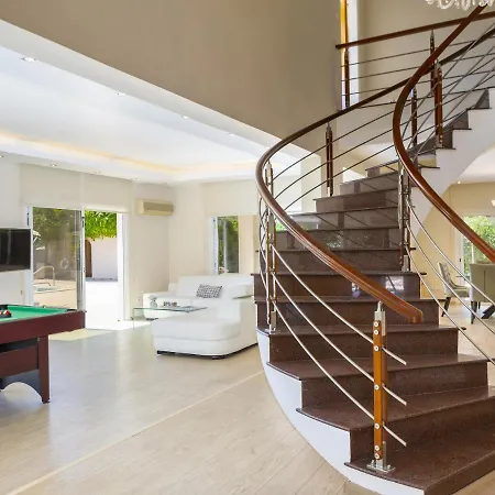 Meneou Seaside Mansion 7 * Larnaca