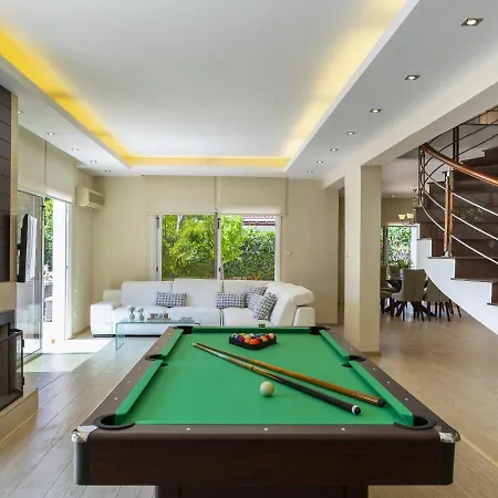 Meneou Seaside Mansion 7 *