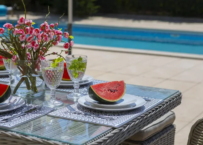 Meneou Seaside Mansion 7 לרנקה