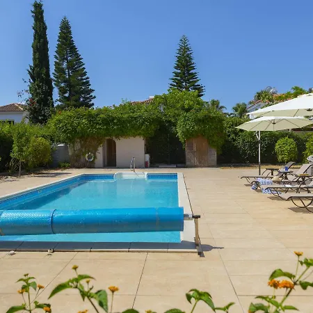 Meneou Seaside Mansion 7 * Larnaca