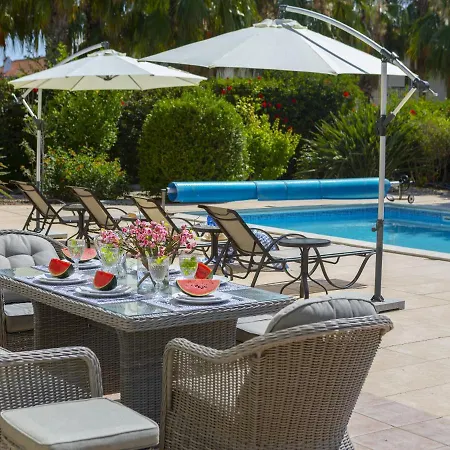 Meneou Seaside Mansion 7 Villa *