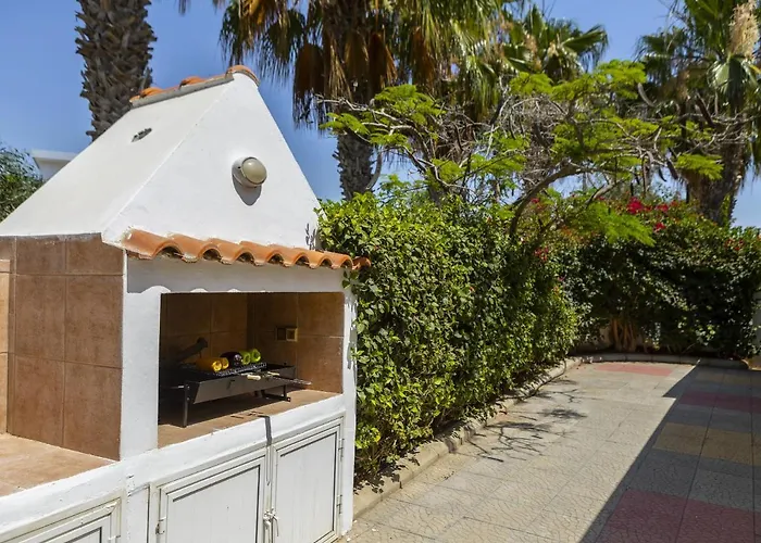 Villa Meneou Seaside Mansion 7