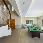Meneou Seaside Mansion 7 *
